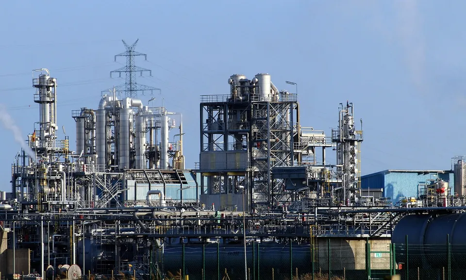Exterior view of the Puerto General San Martín petrochemical complex - Pixabay