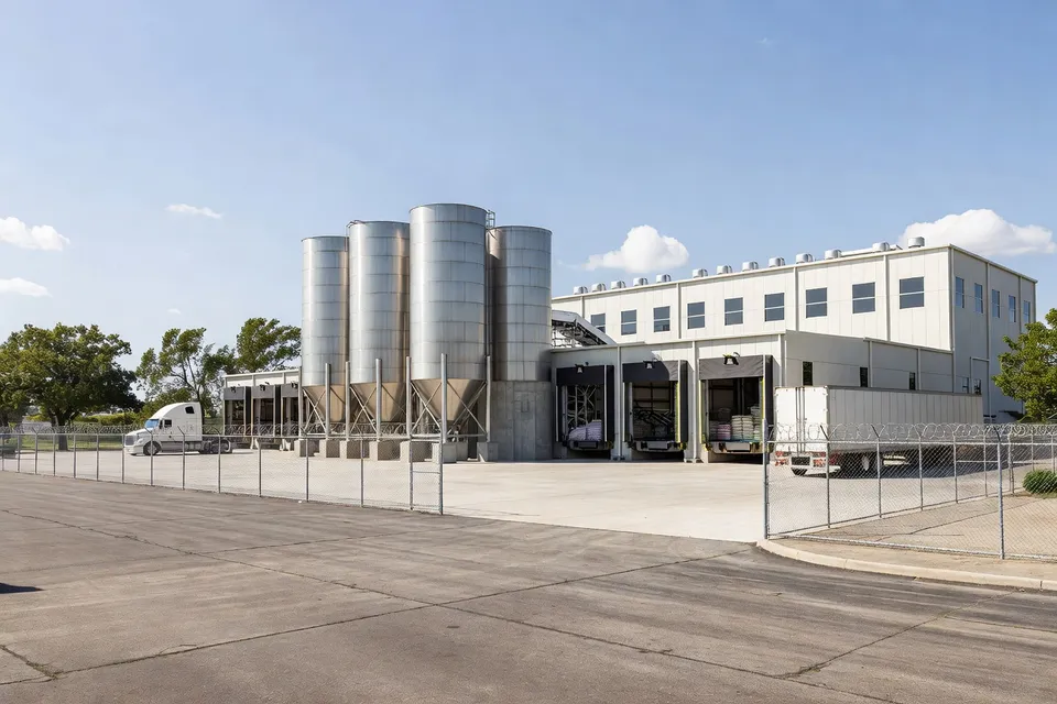 Exterior of a US plastics manufacturing plant - plascentral.com